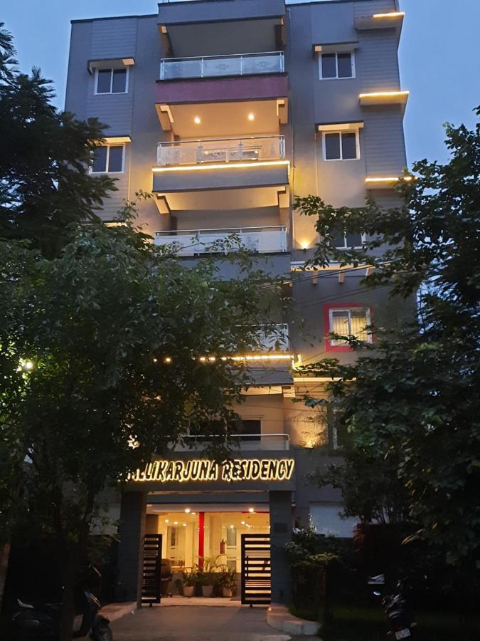 Fabhotel Mallikarjun Residency Hyderabad Exterior foto